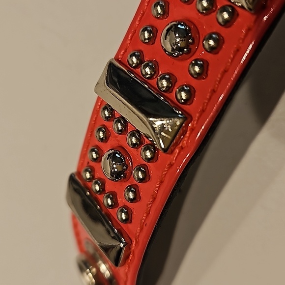 REBECCA MINKOFF Studded Hot Pink & Silvertone Snap on 7"L Bracelet - Picture 3 of 7